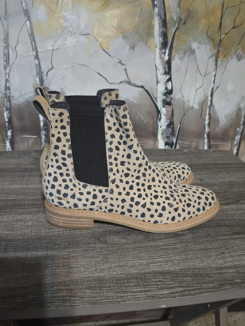 Tom's Women’s Beige Leopard Print Chelsea Boots
